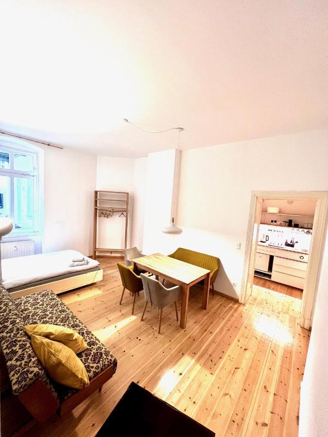 Gemuetliche 2-Zimmer-Wohnung Zentral Friedrichshain Berlin Kültér fotó